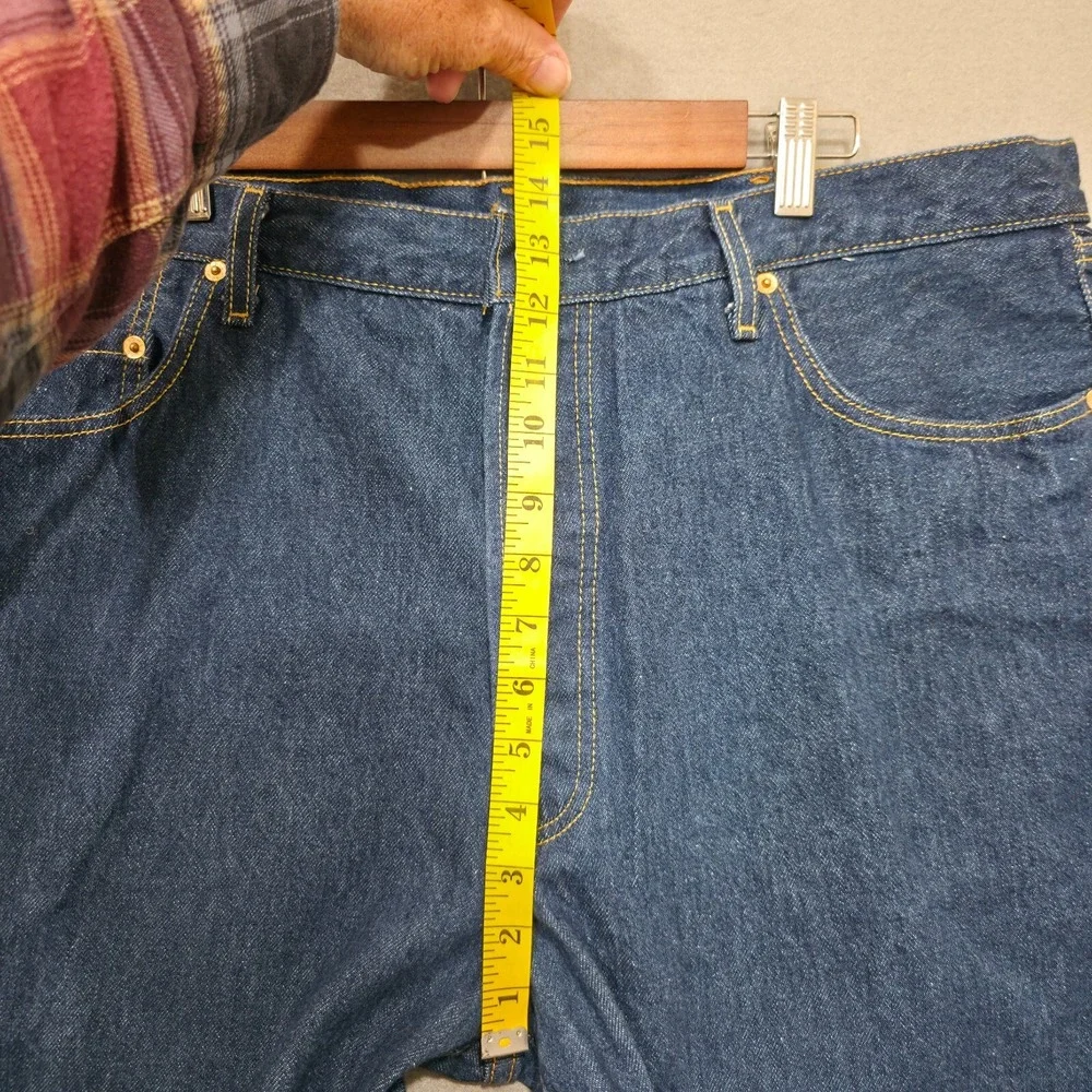 Levis 501 Buttonfly Mens Denim Blue Jeans Straight Leg Size 44x30‎ Actual 41x28